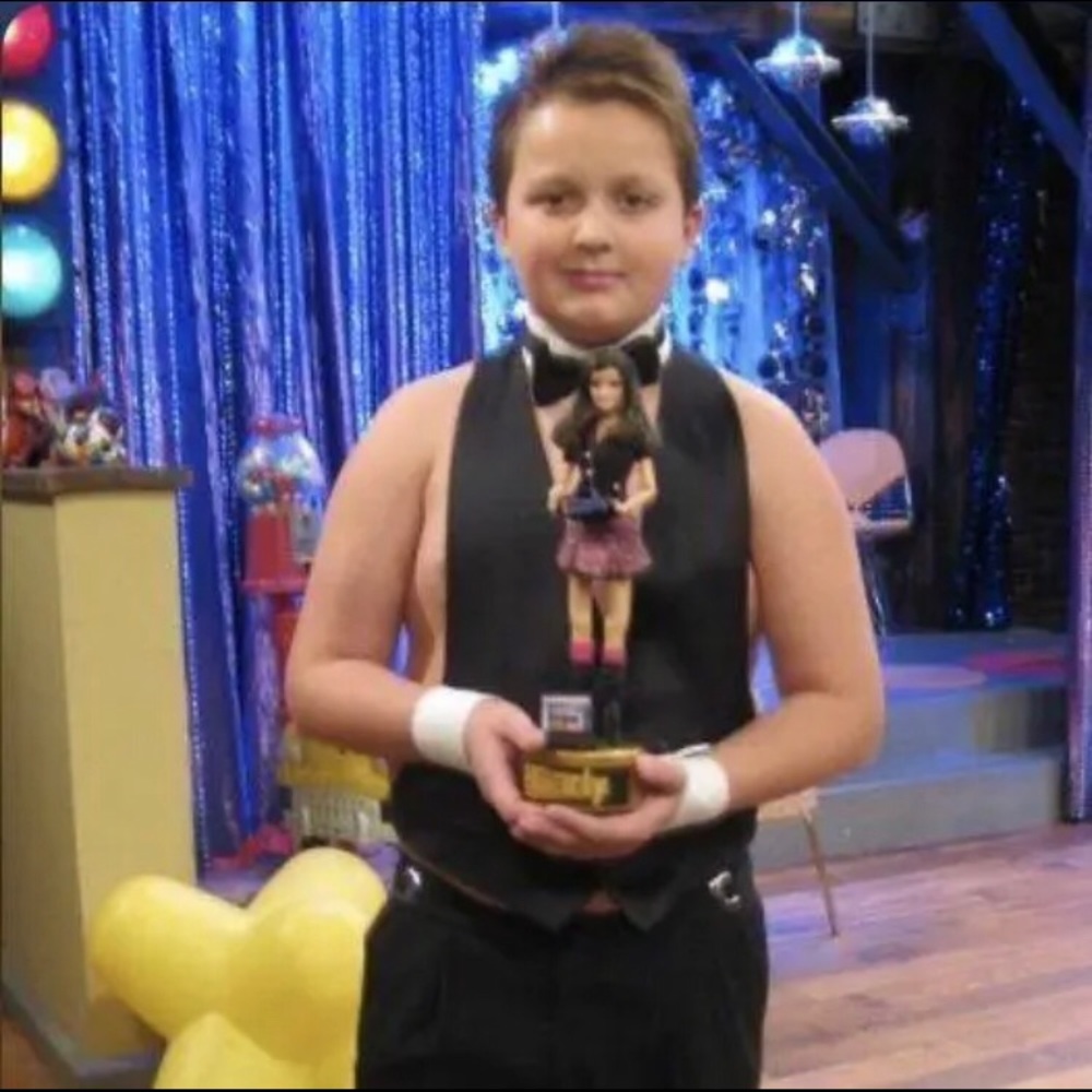 Meet your Posher, Emma